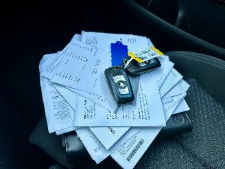 BMW 1-serie 120i 177pk 8-traps aut M-Sport - schuifdak - navi - pdc - keyless - alcantara - zwarte hemel - stoelverw picture 18