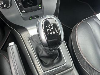 Volvo V-40 2.0 D4 190pk 6-bak Ocean Race Bus - pano - xenon - nap - navi - camera - pdc v+a - memory - trekh picture 37