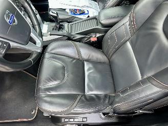 Volvo V-40 2.0 D4 190pk 6-bak Ocean Race Bus - pano - xenon - nap - navi - camera - pdc v+a - memory - trekh picture 42