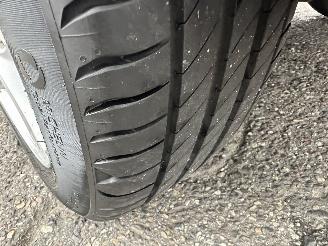 Volvo V-40 2.0 D4 190pk 6-bak Ocean Race Bus - pano - xenon - nap - navi - camera - pdc v+a - memory - trekh picture 89