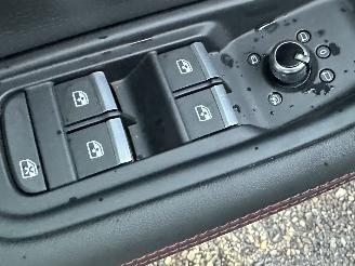 Audi A4 Avant 2.0 TFSI 190pk aut + f1 MHEV S-line black ed - head up - b&o - front + line + side assist - keyless - alarm - virtual picture 78