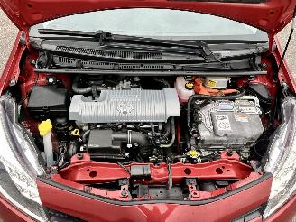 Toyota Yaris 1.5 Full Hybrid 89pk automaat Aspiration - nap - camera - clima + cruise contr - pdc - afn trek - boekjes + sleutels picture 13