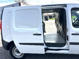 Renault Kangoo Maxi 1.5 Blue dCi 95pk 6-bak Luxe - nap - 1e eig - airco - cruise - pdc - 2x schuifdeur - klapdeuren - euro.6 picture 11