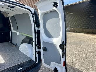 Renault Kangoo Maxi 1.5 Blue dCi 95pk 6-bak Luxe - nap - 1e eig - airco - cruise - pdc - 2x schuifdeur - klapdeuren - euro.6 picture 49