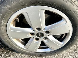 Mini Clubman Cooper 1.5T 136pk 6-traps aut - pano - nap - 1e eig - keyless entry + start - line assist - clima + cruise contr picture 76