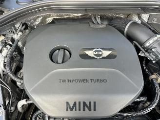 Mini Clubman Cooper 1.5T 136pk 6-traps aut - pano - nap - 1e eig - keyless entry + start - line assist - clima + cruise contr picture 70