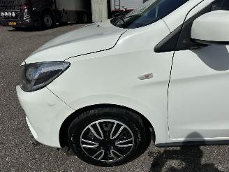 Mitsubishi Space-star 1.0i 71pk Cool+ 5drs - nap - airco - elektr pakket - licht + regensensor - facelift - 4x nieuwe banden picture 70