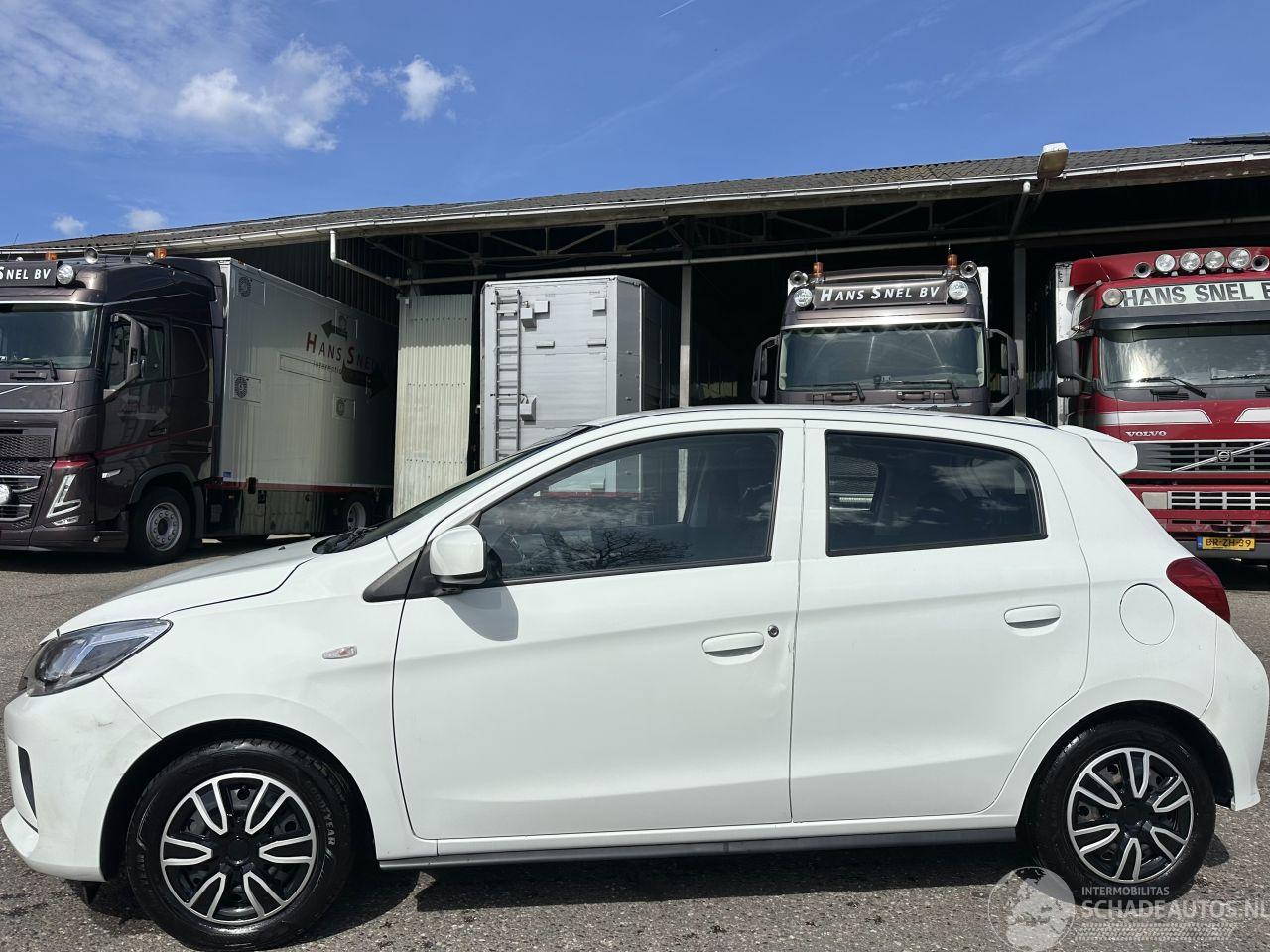 Mitsubishi Space-star 1.0i 71pk Cool+ 5drs - nap - airco - elektr pakket - licht + regensensor - facelift - 4x nieuwe banden