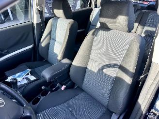 Toyota Corolla-verso 1.6 VVT-i 110pk Terra - 197dkm nap - airco - cruise contr - pdc - elektr spiegels + ramen voor - all season picture 38