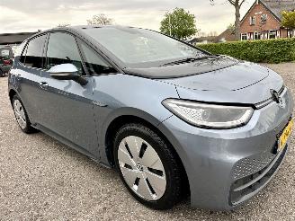 Volkswagen ID.3 Pro 58kWh 145pk aut - 26dkm nap - navi - camera - massage l+r - keyless - front + line assist - pdc v+a picture 3