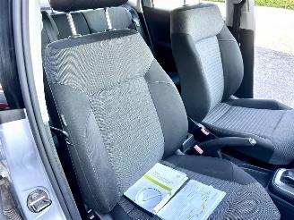 Volkswagen Polo 1.4-16V 86pk dsg aut Comfortl 5drs - nap - airco - cruise - 4x elektr ramen - esp - boekjes + 2x sleutels op afstandbed picture 38