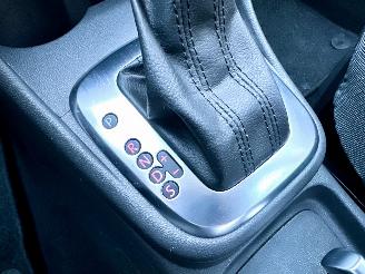 Volkswagen Polo 1.4-16V 86pk dsg aut Comfortl 5drs - nap - airco - cruise - 4x elektr ramen - esp - boekjes + 2x sleutels op afstandbed picture 68