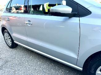 Volkswagen Polo 1.4-16V 86pk dsg aut Comfortl 5drs - nap - airco - cruise - 4x elektr ramen - esp - boekjes + 2x sleutels op afstandbed picture 81