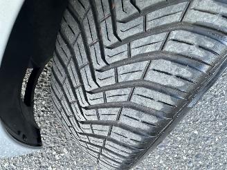 Volkswagen Polo 1.4-16V 86pk dsg aut Comfortl 5drs - nap - airco - cruise - 4x elektr ramen - esp - boekjes + 2x sleutels op afstandbed picture 70