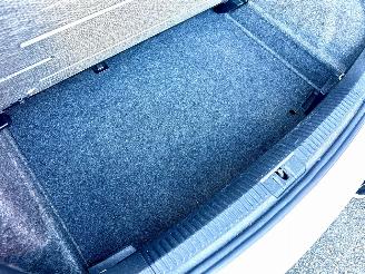 Volkswagen Polo 1.4-16V 86pk dsg aut Comfortl 5drs - nap - airco - cruise - 4x elektr ramen - esp - boekjes + 2x sleutels op afstandbed picture 29