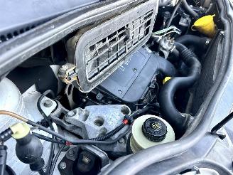 Opel Vivaro 1.9 CDTI 82pk L2/H1 Comf 3 Persoons - nap - 2x schuifdeur - klapdeuren - elektr ramen + spiegels picture 49