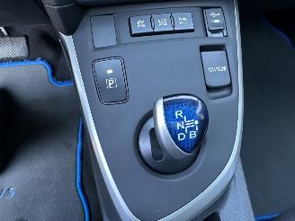 Toyota Auris Touring Sports 1.8 Hybrid 123pk aut - pano - nap - camera - navi - keyless start - parelmoer - privacy glass - org nl picture 46