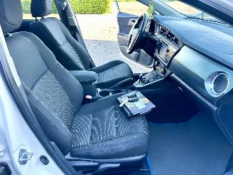 Toyota Auris Touring Sports 1.8 Hybrid 123pk aut - pano - nap - camera - navi - keyless start - parelmoer - privacy glass - org nl picture 54