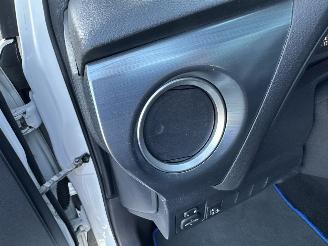 Toyota Auris Touring Sports 1.8 Hybrid 123pk aut - pano - nap - camera - navi - keyless start - parelmoer - privacy glass - org nl picture 50