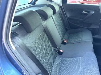 Volkswagen Polo 1.0 TSI 95pk BlueMotion Edition 5drs - nap - navi - airco - cruise - lmv - 4x elektr ramen - privacy glass picture 43