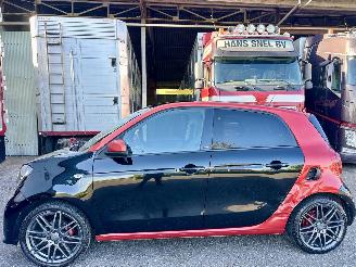 Unfallwagen Smart Forfour 1.0 Turbo 90pk P. Brabus - pano - nap - 2016/9