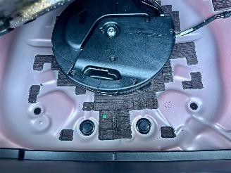 Mazda 3 2.0 e-SkyActiv-X Hybrid aut 180 Luxury - nap - Hud - 360 cam - leer - stuur + stoelverw - bose - memory - keyless picture 61