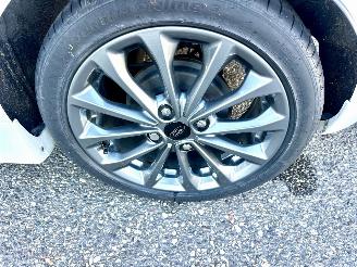 Ford Fiesta 1.0T EcoBoost ST-Line 5drs - nap - navi - clima + cruise - zwarte hemel - pdc - trekh - licht + regensensor picture 59