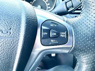Ford Fiesta 1.0T EcoBoost ST-Line 5drs - nap - navi - clima + cruise - zwarte hemel - pdc - trekh - licht + regensensor picture 24