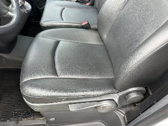 Mercedes Vito 110 2.2 CDI 95pk 6-bak 320 Functional - nap - airco - 3 pers - leer - elektr pakket - facelift model picture 35
