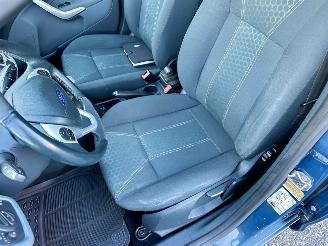 Ford Fiesta 1.25i 82pk Titanium 5drs - 94dkm nap - airco - cruise - licht + regensensor + aut dimmend binnenspiegel - lmv picture 21