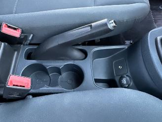 Ford Fiesta 1.25i 82pk Titanium 5drs - 94dkm nap - airco - cruise - licht + regensensor + aut dimmend binnenspiegel - lmv picture 41