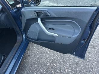 Ford Fiesta 1.25i 82pk Titanium 5drs - 94dkm nap - airco - cruise - licht + regensensor + aut dimmend binnenspiegel - lmv picture 46