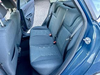 Ford Fiesta 1.25i 82pk Titanium 5drs - 94dkm nap - airco - cruise - licht + regensensor + aut dimmend binnenspiegel - lmv picture 24