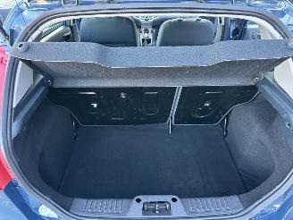 Ford Fiesta Gereserveerd 1.25i 82pk Titanium 5drs - 94dkm nap - airco - cruise - licht + regensensor + aut dimmend binnenspiegel - lmv picture 61