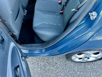 Ford Fiesta Gereserveerd 1.25i 82pk Titanium 5drs - 94dkm nap - airco - cruise - licht + regensensor + aut dimmend binnenspiegel - lmv picture 52