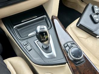 BMW 3-serie Touring 320i 184pk 8-traps aut High Executive - nap - xenon - beige leer - stoelverw - navi - pdc - elektr klep picture 36