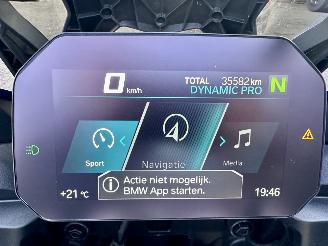 BMW F 900 R XR 105pk ABS Pro - verwarmde handvatten - navi - dagrijverl - dynamisch + actief pakket - Brembo picture 28