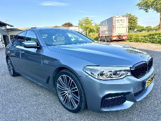 BMW 5-serie 540i 340pk aut M-Sport - schuifdak - nap - head up - stoelkoeling - 360cam - softclose - harman/kardon - performance picture 4