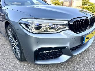 BMW 5-serie 540i 340pk aut M-Sport - schuifdak - nap - head up - stoelkoeling - 360cam - softclose - harman/kardon - performance picture 99