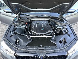 BMW 5-serie 540i 340pk aut M-Sport - schuifdak - nap - head up - stoelkoeling - 360cam - softclose - harman/kardon - performance picture 14