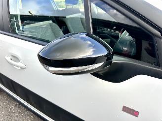 Citroën C3 1.2 PureTech 82pk ELLE - nap - navi - pdc - line assist - lmv - carplay - clima - cruise - grijs dak picture 89
