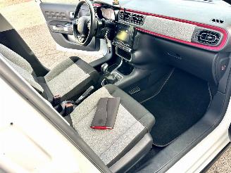 Citroën C3 1.2 PureTech 82pk ELLE - nap - navi - pdc - line assist - lmv - carplay - clima - cruise - grijs dak picture 61