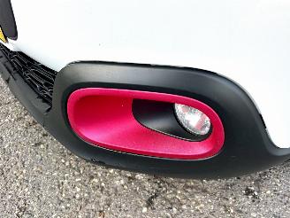 Citroën C3 1.2 PureTech 82pk ELLE - nap - navi - pdc - line assist - lmv - carplay - clima - cruise - grijs dak picture 10