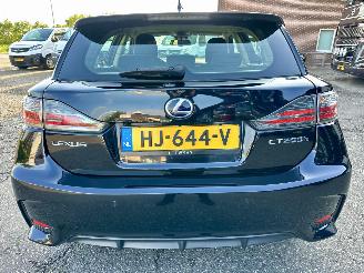 Lexus Ct 200h Hybrid 123pk aut Business Line - nap - navi - camera - dealer onderhouden - licht + regens + dimmend spiegel picture 88