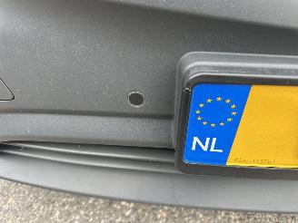 Mercedes Vito 116 CDI 163pk 9-traps aut + f1 Extra Lang L3 3pers - navi - camera - stoelverw - pdc v+a - airco - cruise picture 8