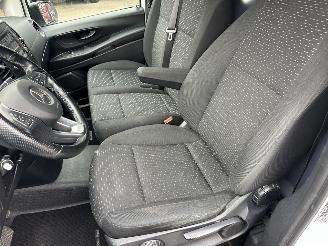 Mercedes Vito 116 CDI 163pk 9-traps aut + f1 Extra Lang L3 3pers - navi - camera - stoelverw - pdc v+a - airco - cruise picture 40