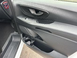 Mercedes Vito 116 CDI 163pk 9-traps aut + f1 Extra Lang L3 3pers - navi - camera - stoelverw - pdc v+a - airco - cruise picture 44