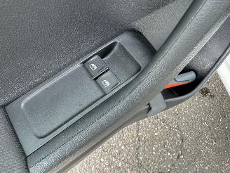 Skoda Fabia 1.0 TSI 95pk Clever - org nl - front assist - pdc - airco - cruise - navi - privacy glass - rijdbaar picture 47