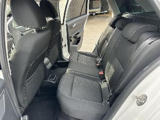Skoda Fabia 1.0 TSI 95pk Clever - org nl - front assist - pdc - airco - cruise - navi - privacy glass - rijdbaar picture 61
