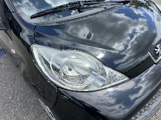 Peugeot 107 1.0-12v automaat 68pk XS 5drs - nap - carplay - airco - 49dkm - elektr ramen - toerenteller picture 84